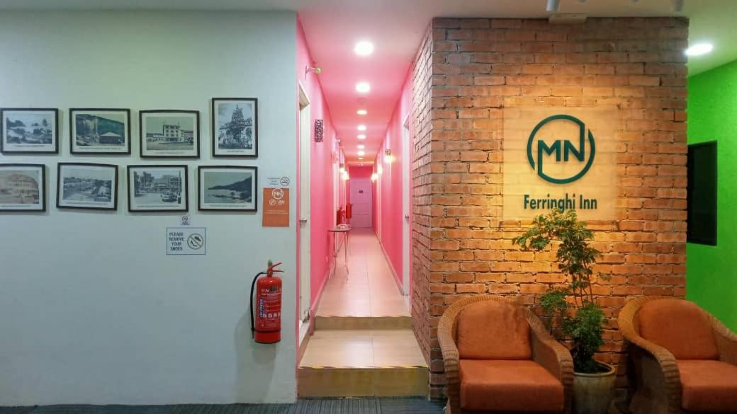 Mn Ferringhi Inn Batu Ferringhi Eksteriør billede